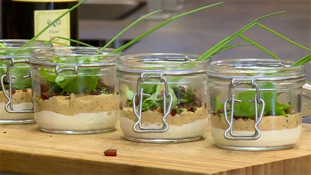 Dampf-Speck-Ei im Glas