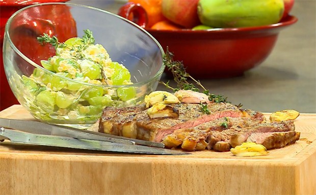 Rib Eye Steak mit Trauben-Linsen-Salat