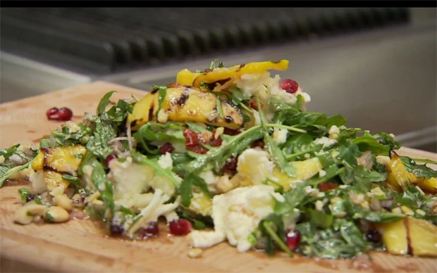 Mozzarella-Mango-Salat