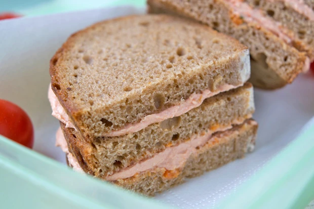 Ricotta-Tomaten-Sandwich