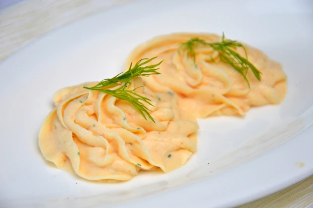 Dill-Lachsaufstrich