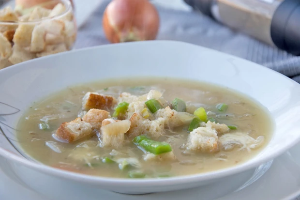 Bunte Zwiebelsuppe
