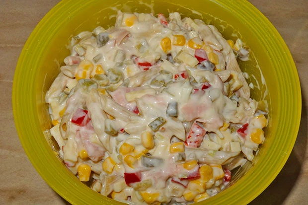 Nudelsalat nach Teufelsart