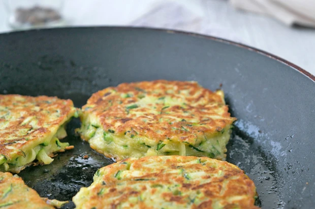 Zucchinipuffer