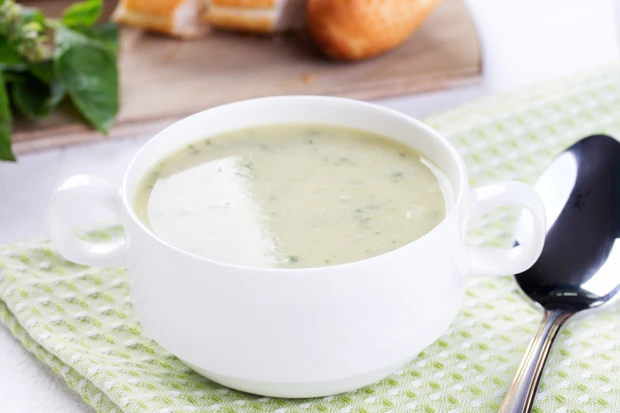 Zucchinicremesuppe Grundrezept