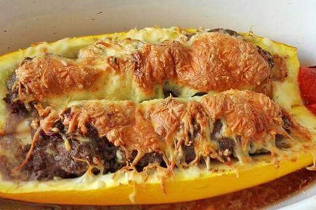 Omas gefüllte Zucchini