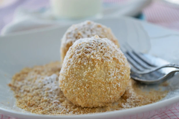 Br&ouml;seltopfen - Kn&ouml;del