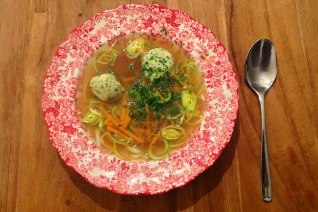 Grießknödelsuppe