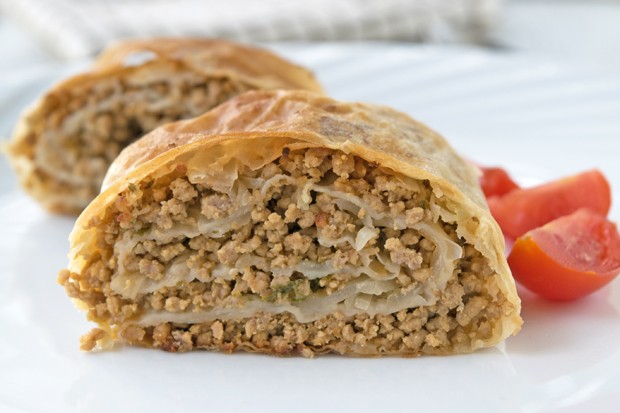 Faschierter Strudel mit Kartoffel