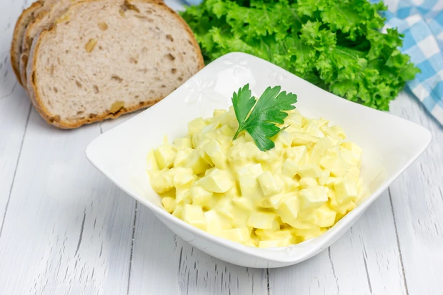 Eiersalat mit Mayonnaise