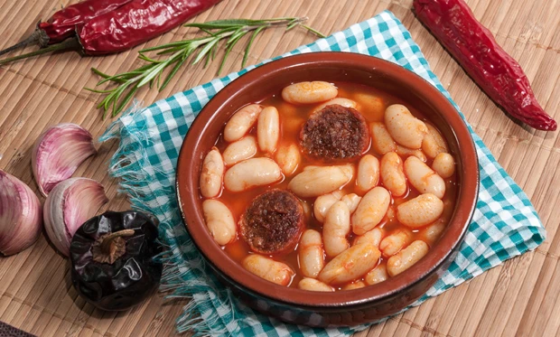 Einfaches Bohnengulasch