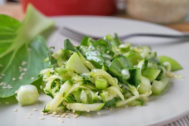 Pak Choi Zucchinisalat
