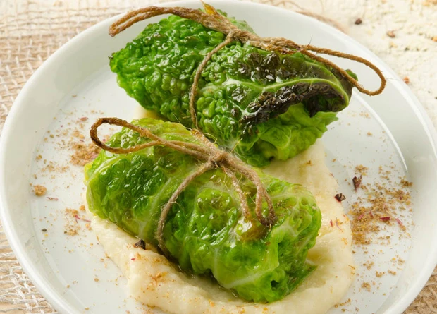 Emmer-Kohl-Roulade