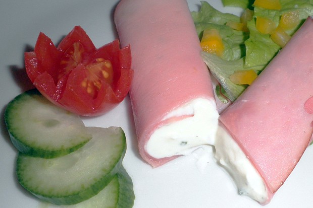 Schinkenrollen mit Frischkäse
