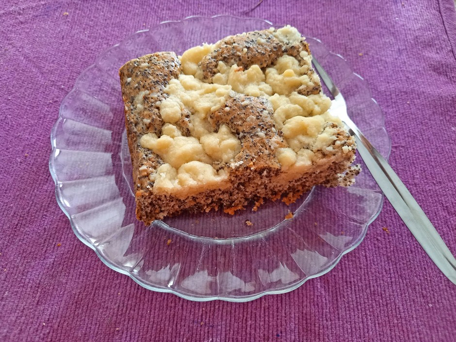 Mohnkuchen mit Streusel