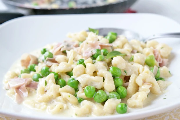 Schinken Rahm Sp&auml;tzle