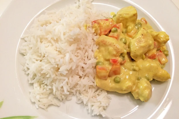 Putencurry mit Gem&uuml;se