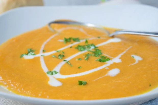 Cremige S&uuml;&szlig;kartoffelsuppe mit Ingwer