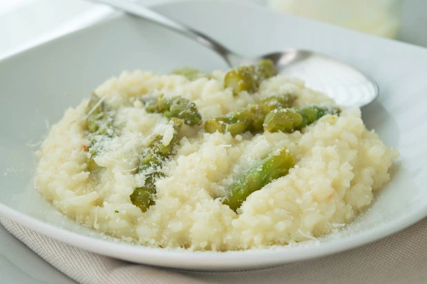Cremiges Spargel-Risotto