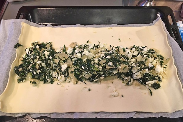 Bärlauchstrudel mit Schafskäse