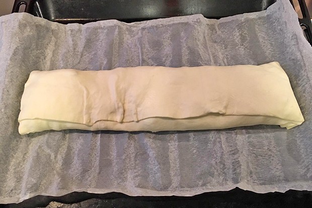 Bärlauchstrudel mit Schafskäse