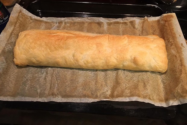 Bärlauchstrudel mit Schafskäse