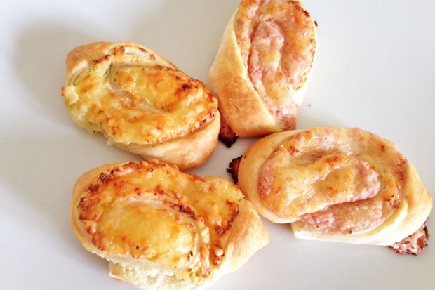 Käse-Wurst Stangerl