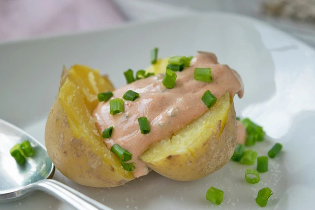 Joghurt-Schnittlauch-Sauce