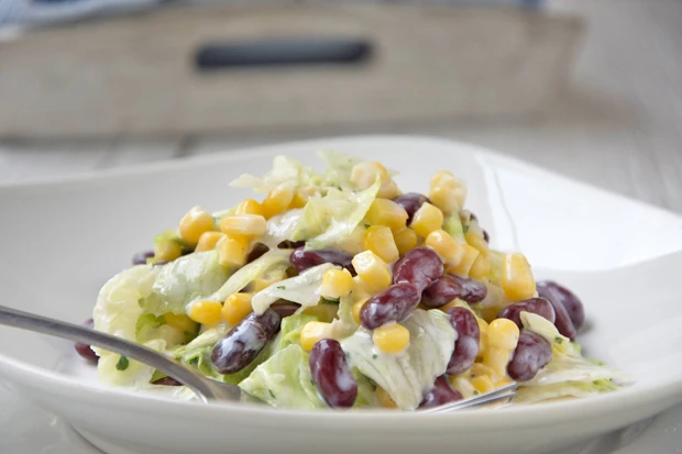 Eisbergsalat mit K&auml;se