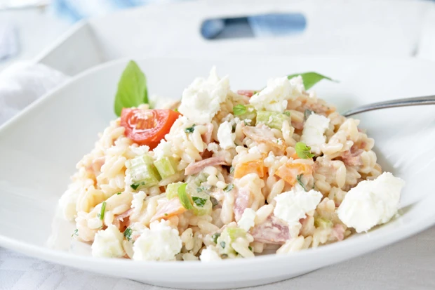 Paprika-Kritharáki-Salat
