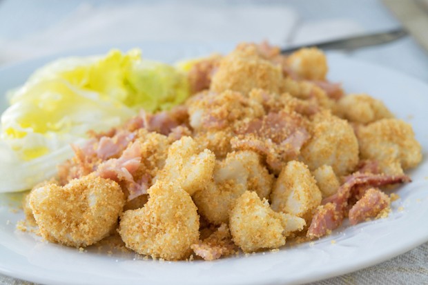 Bröselkarfiol mit Schinken
