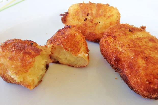 Kartoffelk&auml;sekroketten