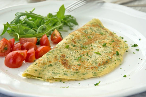 Omelette mit Wildkr&auml;utern