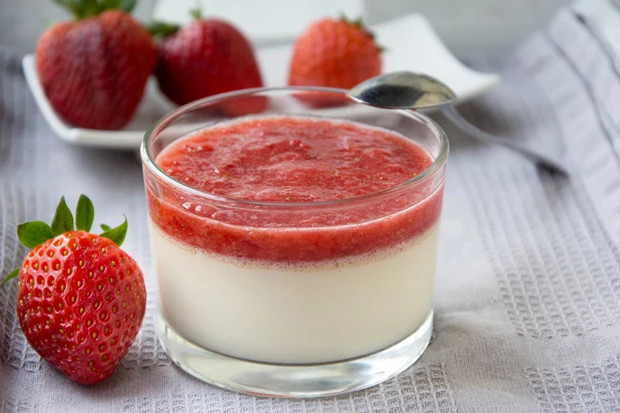 Grieß-Panna-Cotta-Variation
