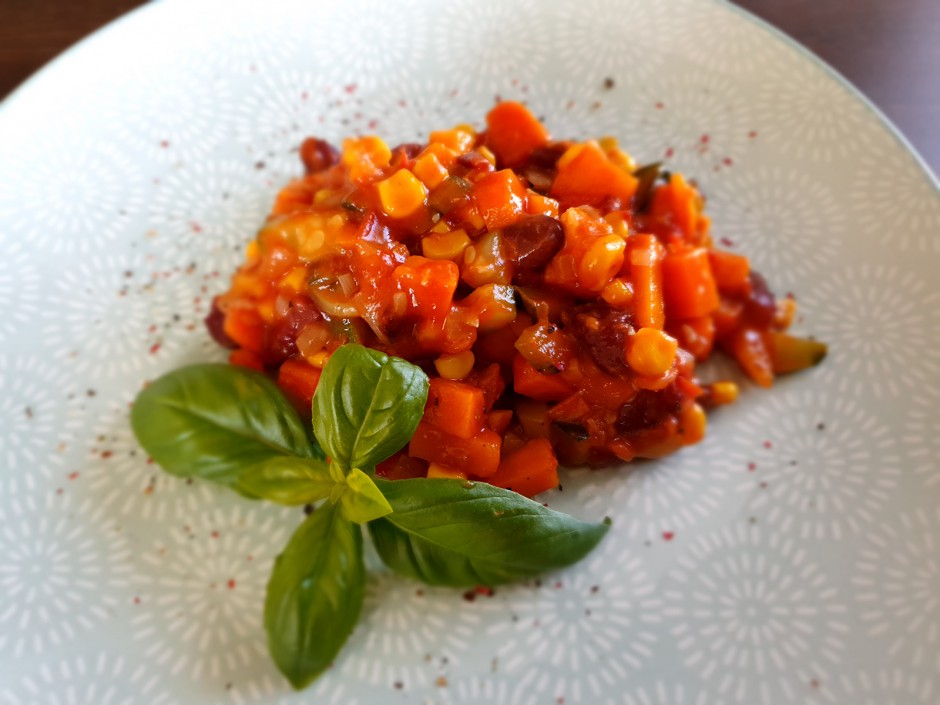 Chili Sin Carne mit Süßkartoffeln