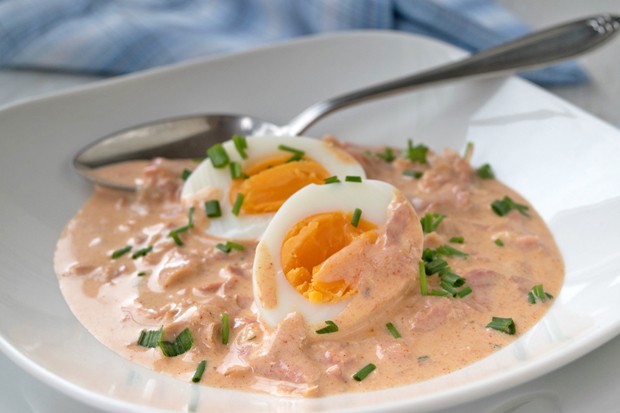 Eier in Schinken-Sahne-Sauce