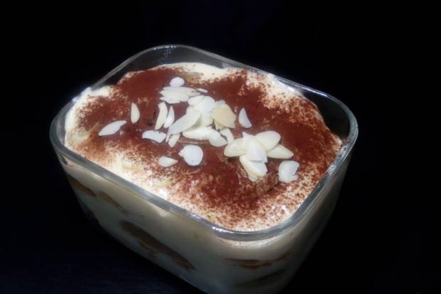 Tiramisu - Amaretto und Mandelsplitter