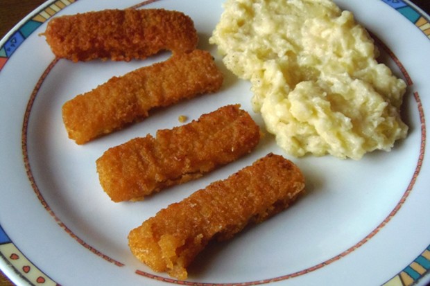 Fischstäbchen mit Kartoffelstampf