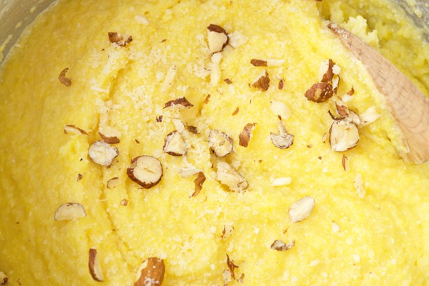 Mandelpolenta