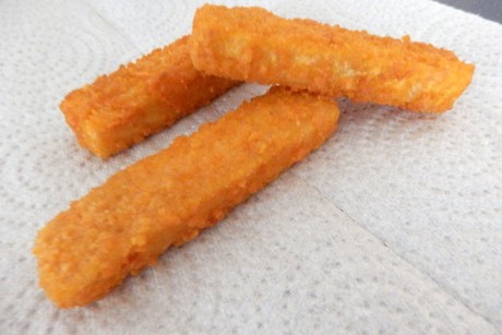 Panierte Fischstäbchen