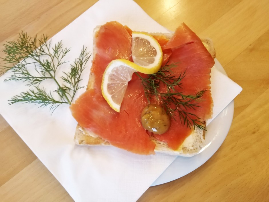 Lachs-Toastbrot