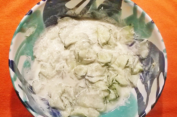 Gurkensalat mit Rahm