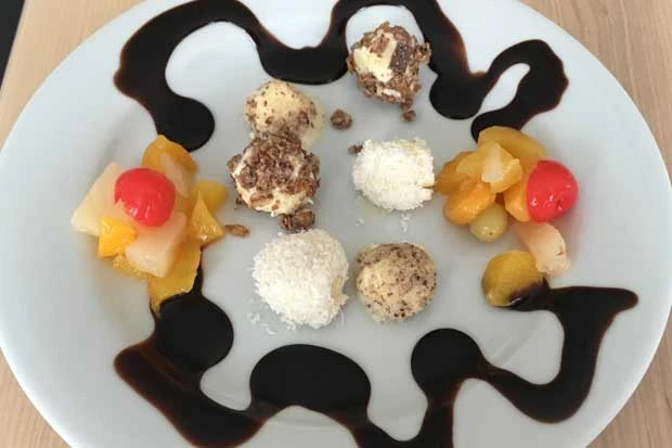 Eispralinen a la M&ouml;venpick