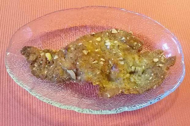 Schnitzel mit gehobelten Mandeln