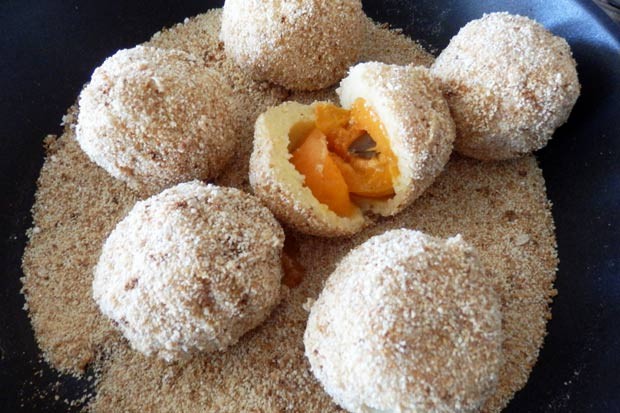 Marillenknödel