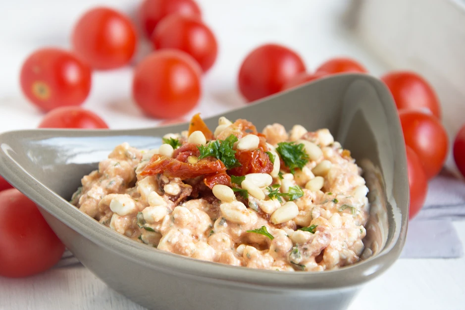 Tomaten-Pinien-Aufstrich