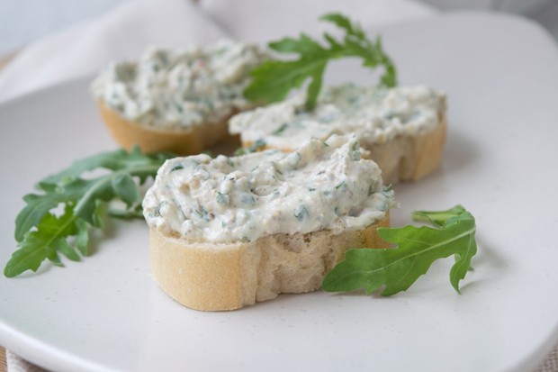 Rucola-Basilikum-Aufstrich