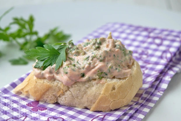 Brokkoli-Frischk&auml;se-Aufstrich