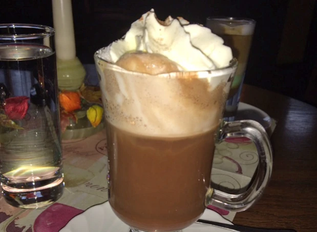 Eiskaffee mit Baileys