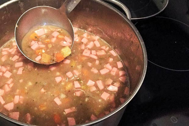 Grüne Linsensuppe